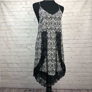 Entro Black & White High Low Lace Dress Large